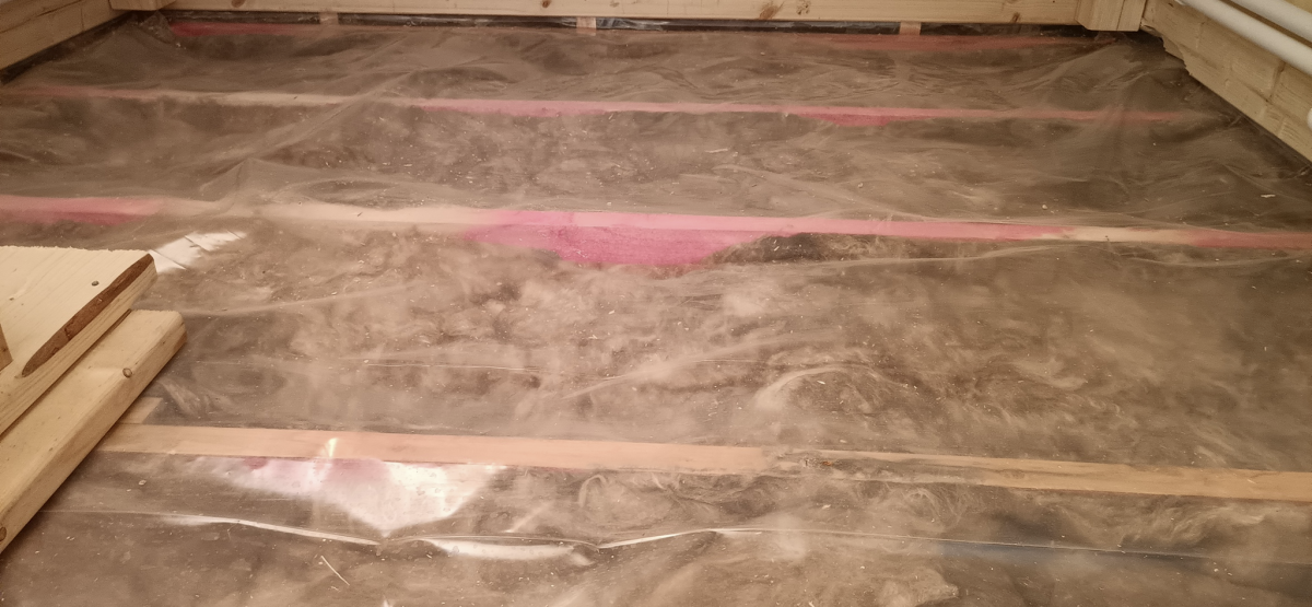 Тут явно не обещанные в комплектации Премиум 200 мм