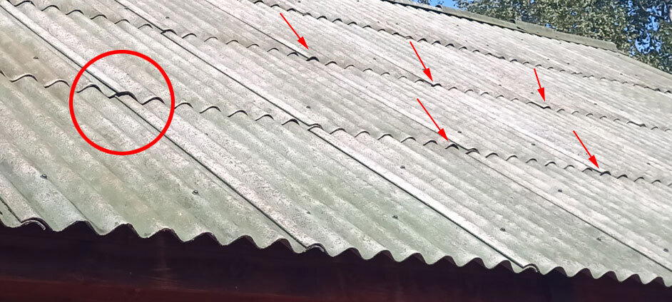 Щели в местах перехлёста листов.