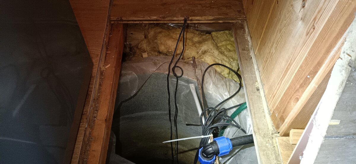 Колодец в подполье.