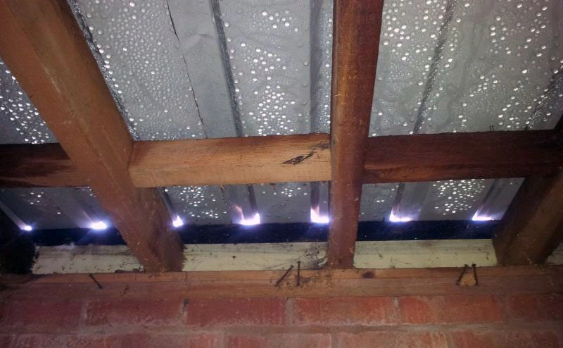 Про плёнки и мембраны как для барана. Зачем нужна гидрозащита холодных стальных и других кровель?