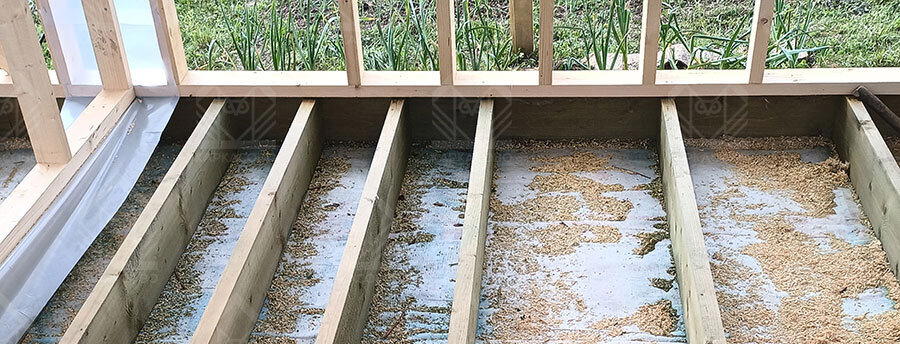 Ответ на пост «Каркасник в одну каску (на 99%) или жизнь в деревне на удалёнке»