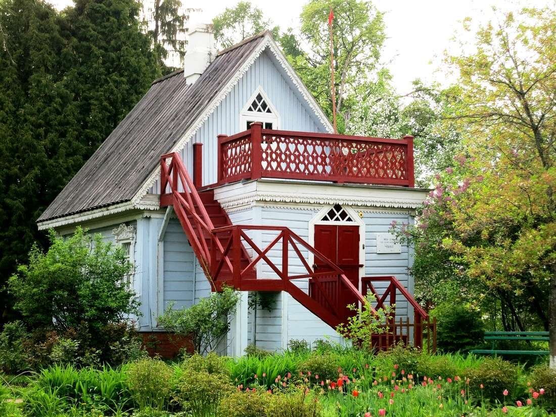 Флигель Чехова в имении Мелихово.