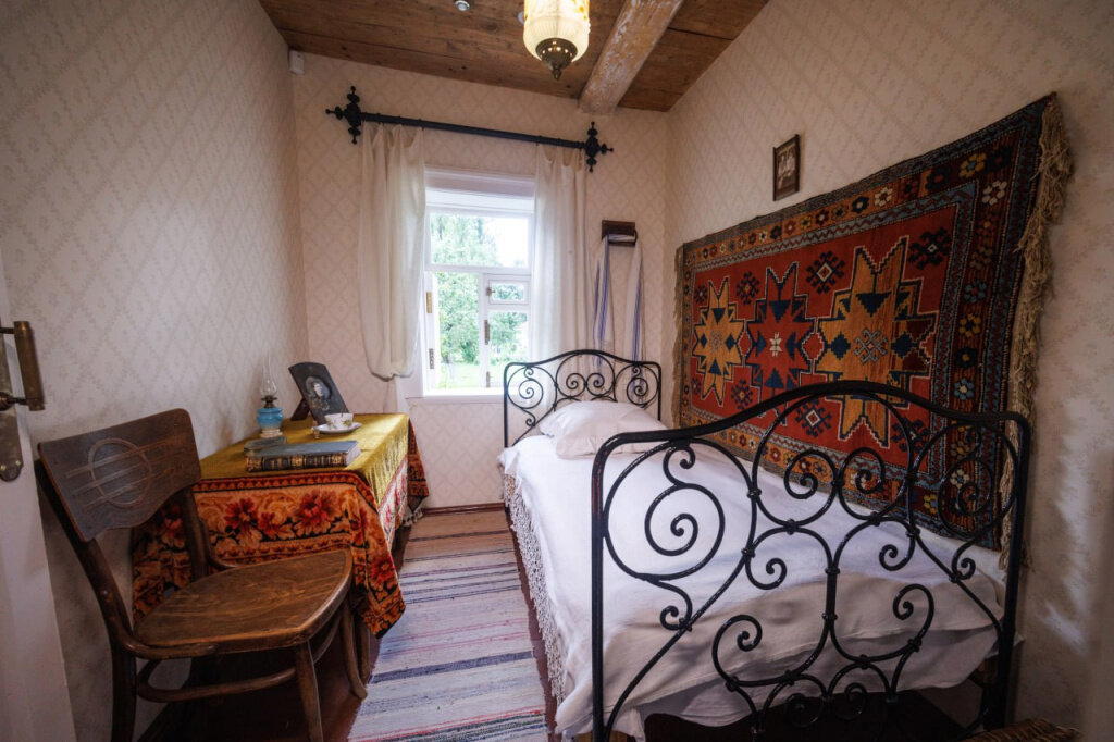 Спальня во флигеле. Имение Мелихово