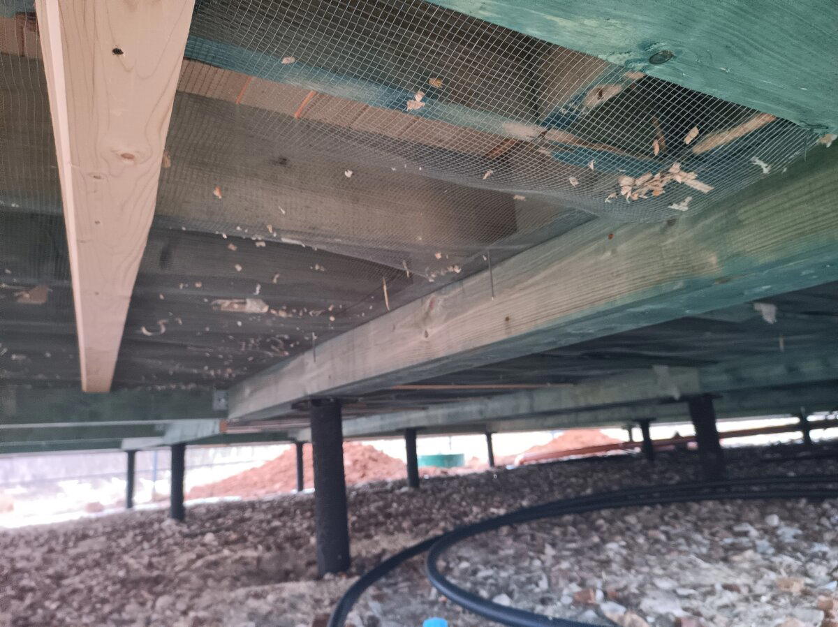 Каркас летит в Канзас! Продувка и обследование очередного псевдодома. Или, почему утепление не работает без пароизоляции