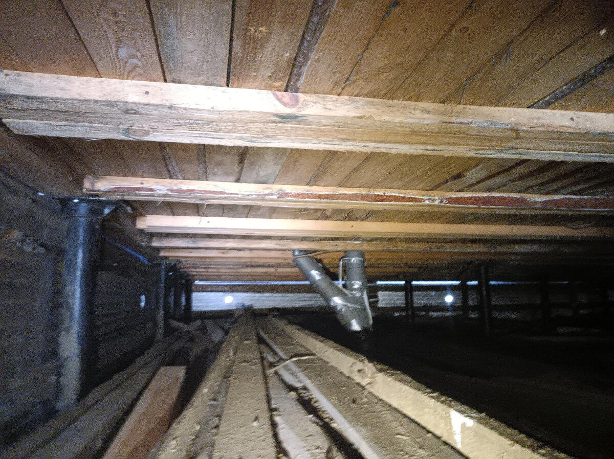 Стоит ли покупать дом, построенный на продажу? На чём экономят девелоперы