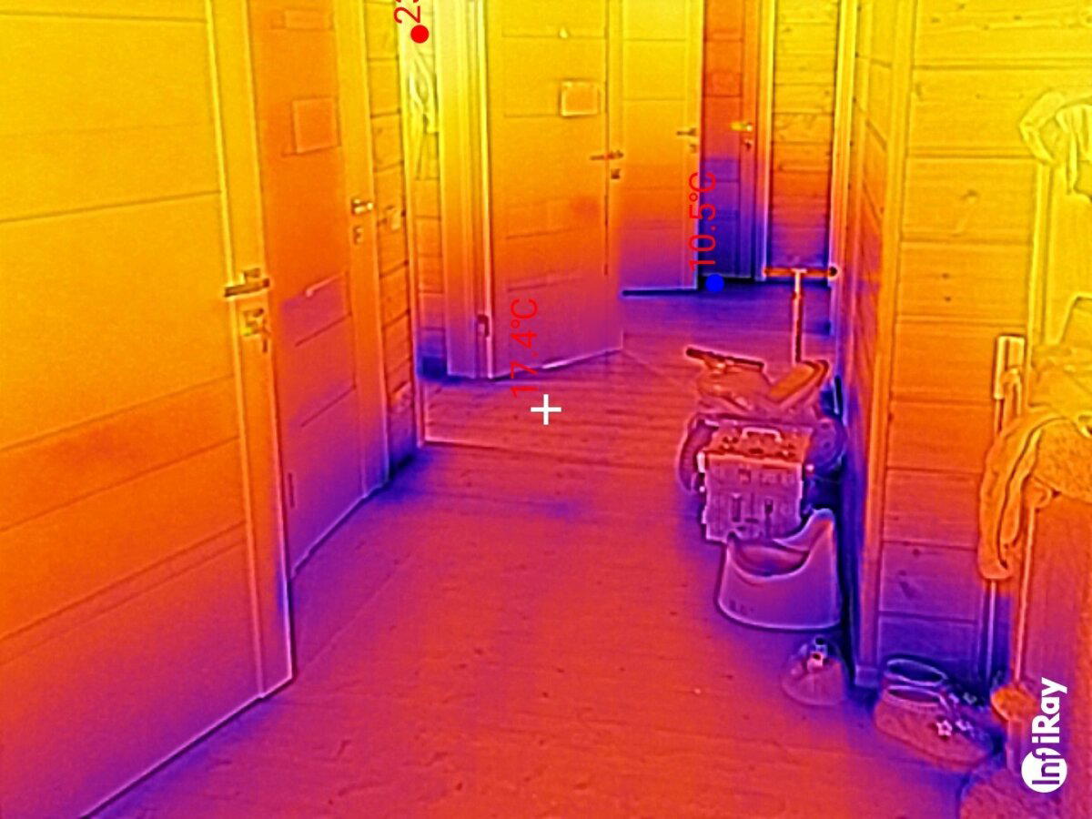 Полы, холодные как твоя бывшая... или причины охлаждения полов загородного дома