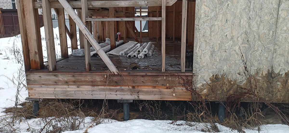 Почему монтажная пена не должна использоваться при заделке щелей в древесине. Продолжение "Стройки за стеклом"