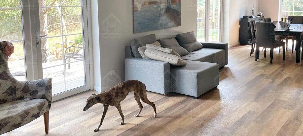 Почему я не выкладываю фото домов на сайте домостроительной компании?