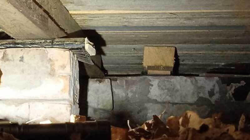 Полы дома сгнили из-за дыры в крыше. Отчёт о технадзоре