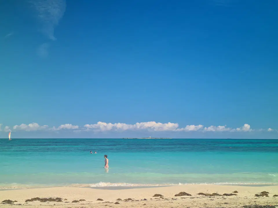 Вроде, через поляр снял.