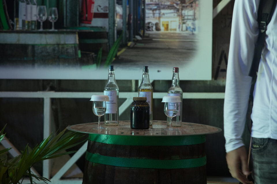 Рассказали-показали тех.процесс из тростника в ром.