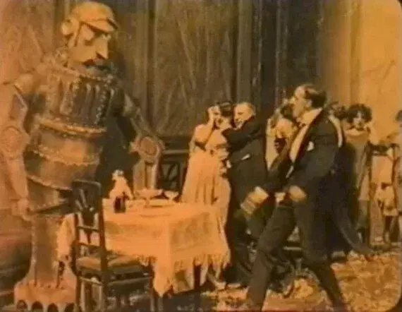 Мне нужна твоя одежда... и экипаж!