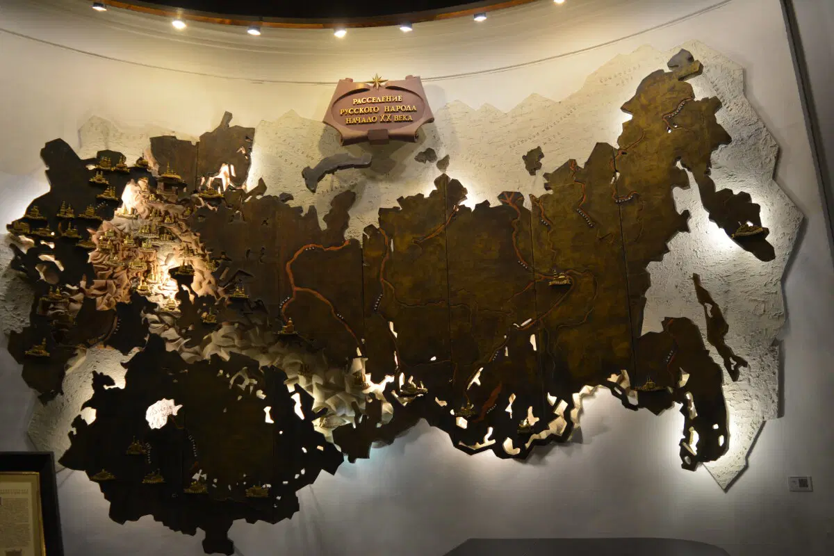 Питер. 2025 -2026.  Ничего личного просто то что понравилось и захотелось сохранить.