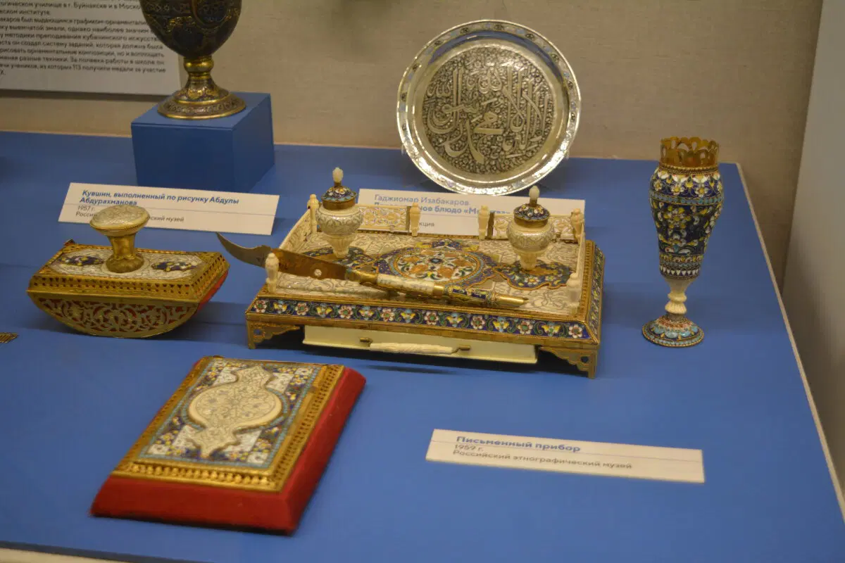 Питер. 2025 -2026.  Ничего личного просто то что понравилось и захотелось сохранить.