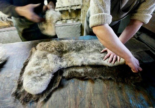 Очень понравилась запись про катавальный промысел, как раз к ивенту, потому копирую и переношу 