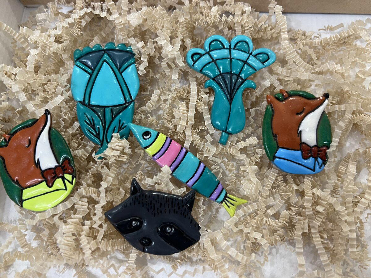 Рубашечки у лис, и остальные магниты сделаны как раз вторым способом  