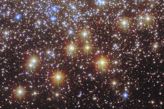 © ESA/Hubble &amp; NASA, A. Sarajedini, G. Piotto, M. Libralato