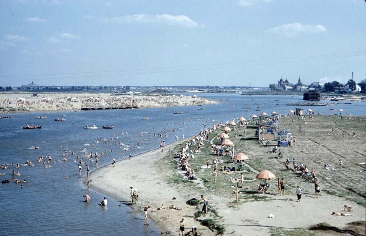 Пляжи Ярославля летом 1959 года