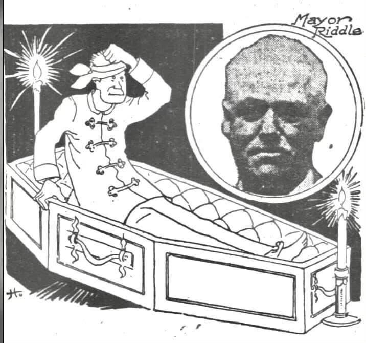 Гроб для мэра, 1915 год