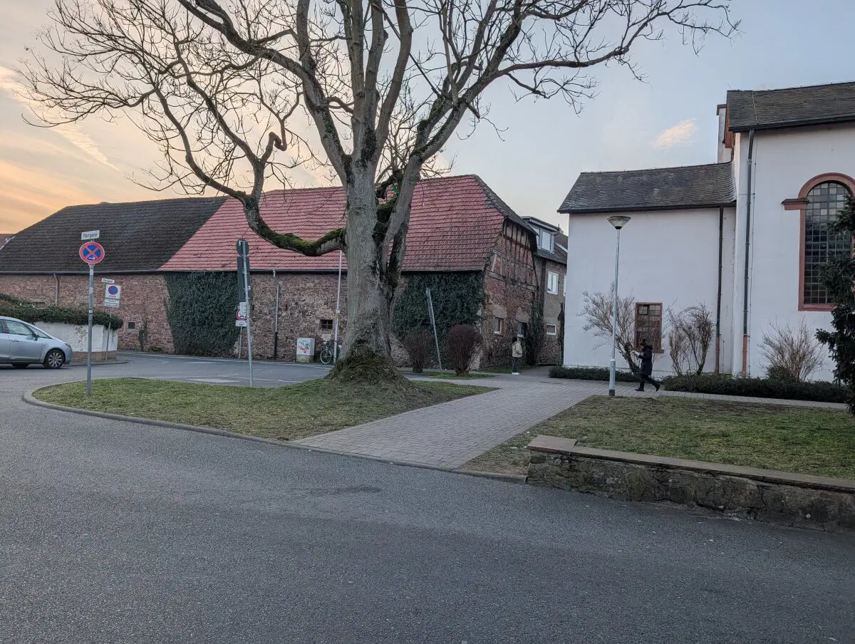 Старинный сарай 