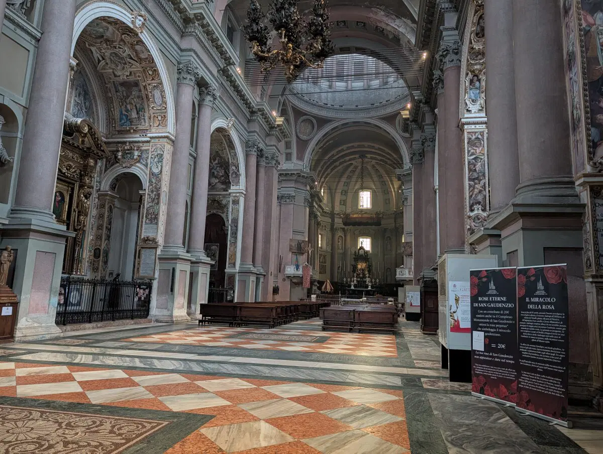 Внутри тоже красиво