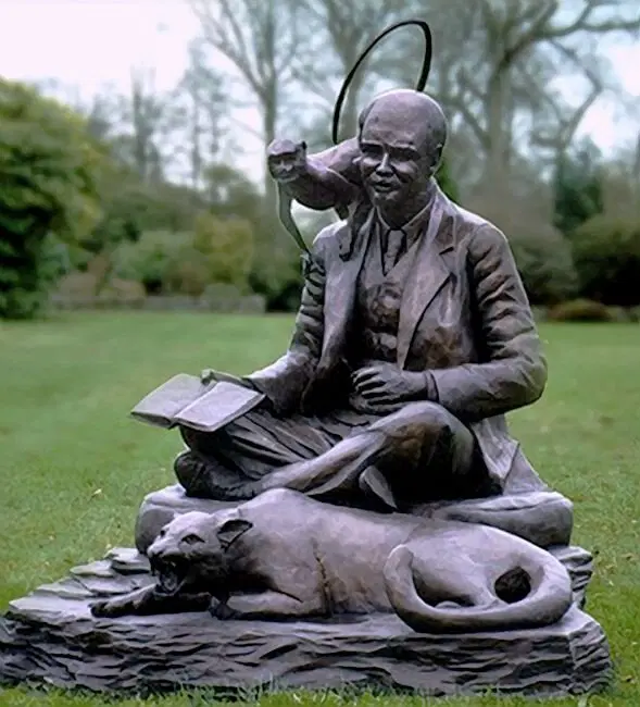 не смог определить где стоит и чьё авторство