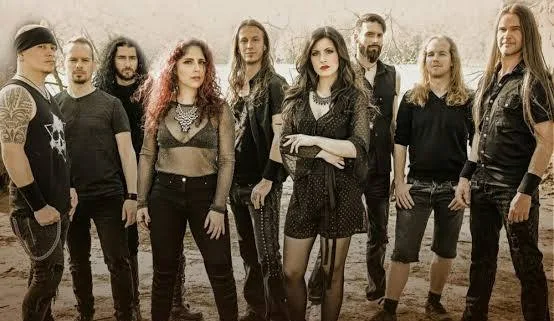 Вот они в каком-то составе.