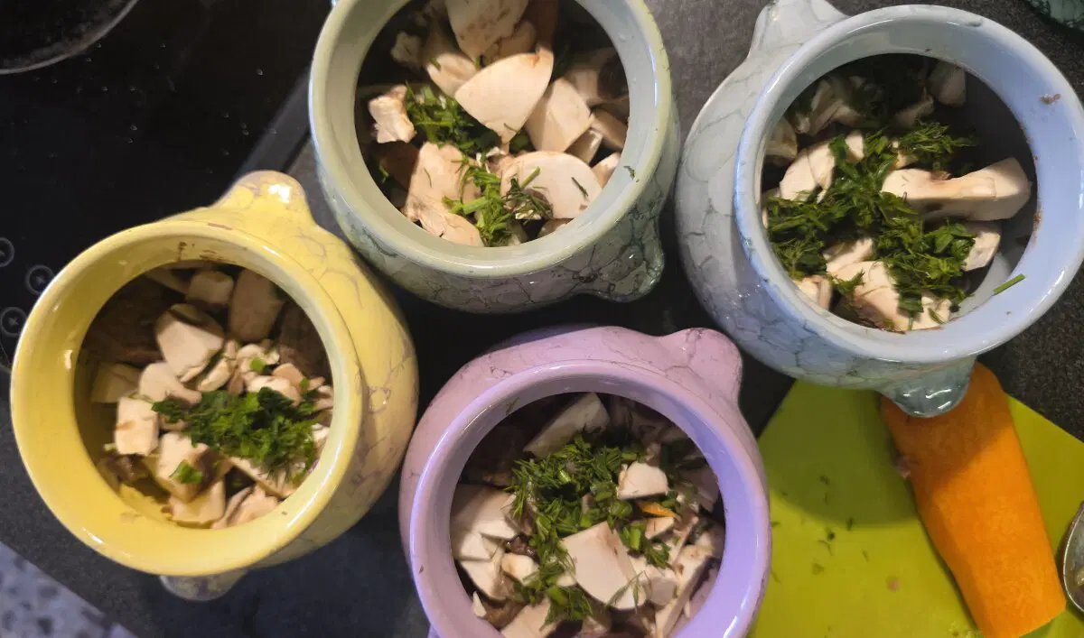 Симпатично