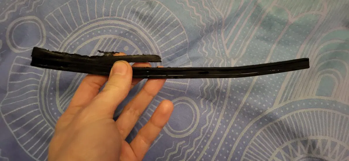 Родной скребок нас быстро покинул.