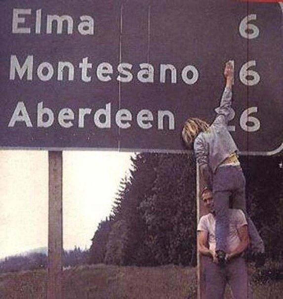 Курт Кобейн и Крис Новоселич, 1990 год.