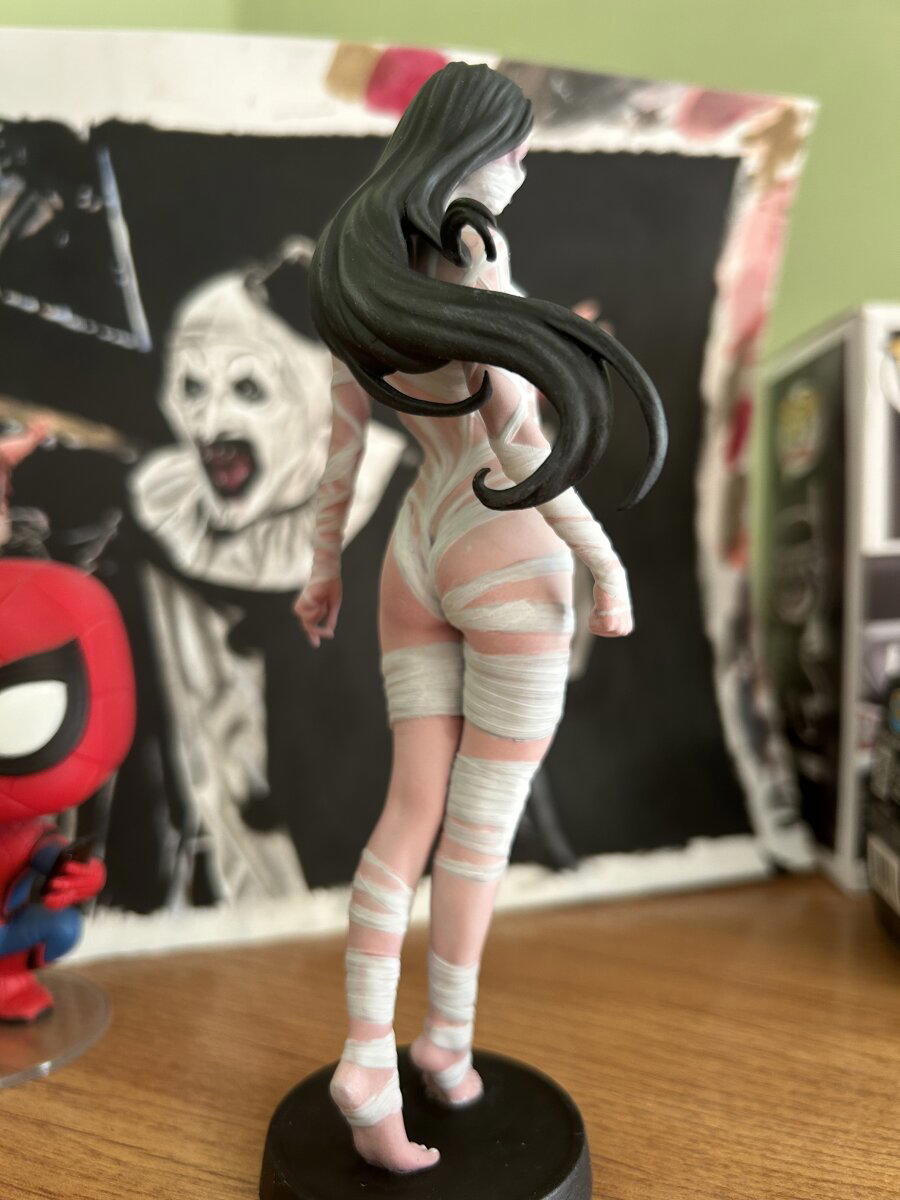 мадам паутина