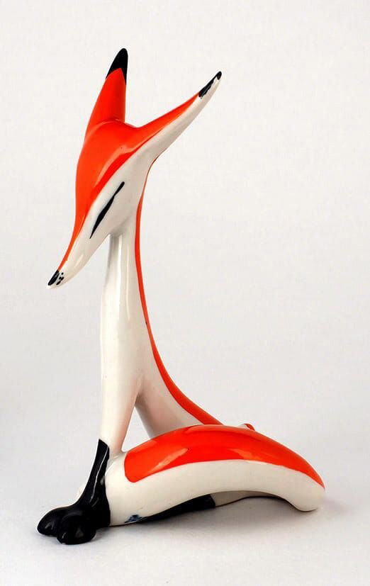 Элегантная фарфоровая фигурка лисы, Ленинград, 1960-е.