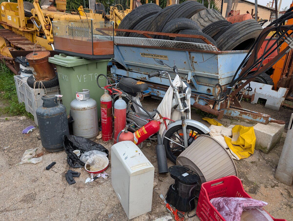 Мопед не мой 