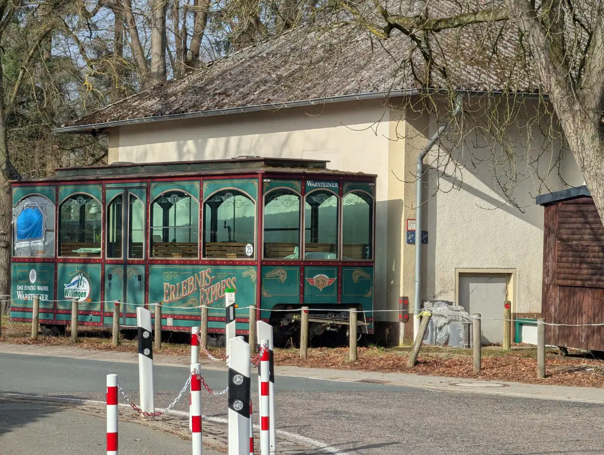 Из трамвая сделали кафе