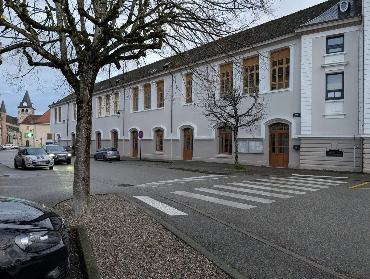 Видно, что тут был ремонт