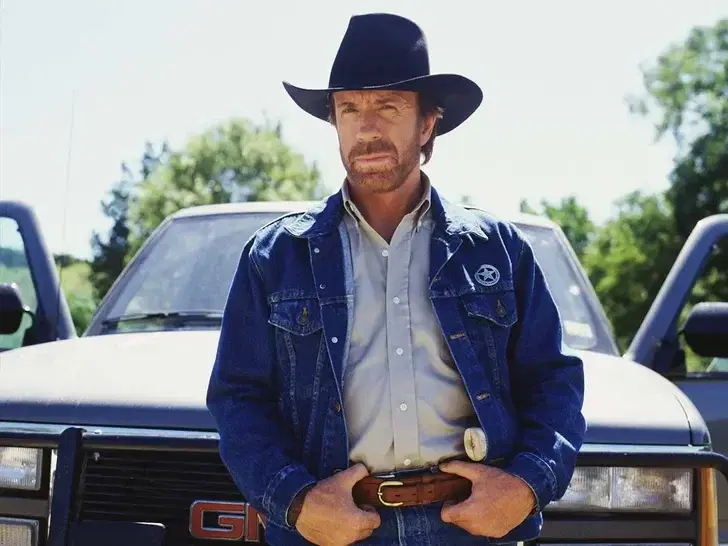 Шериф, по имени Чак