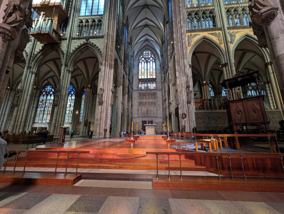 Готика в чистом виде