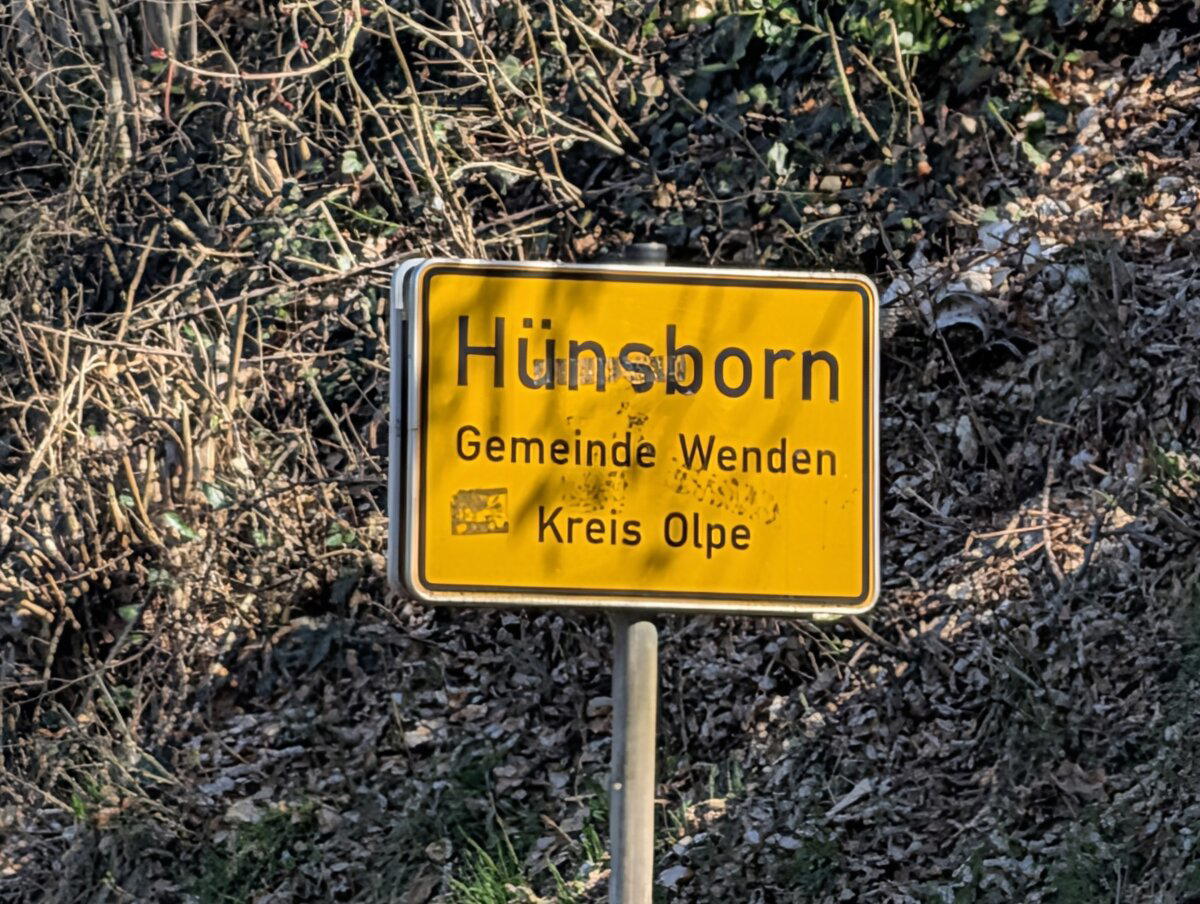 Вот и городок.