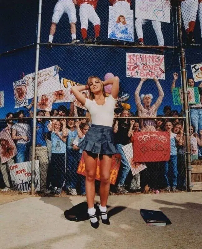 Бритни Спирс, конец 1990-х