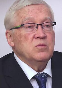 Гаряев Пётр Петрович