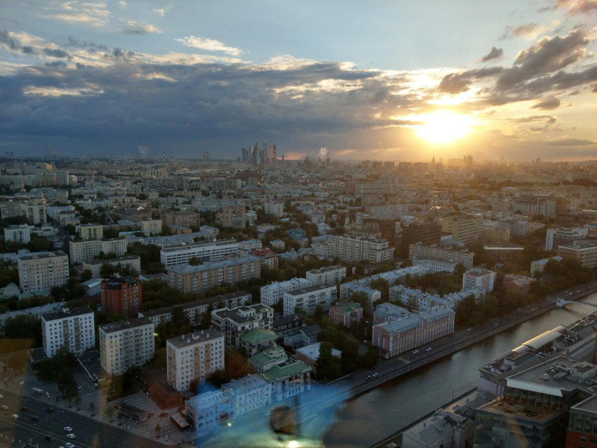 По-моему немножко похоже, да?