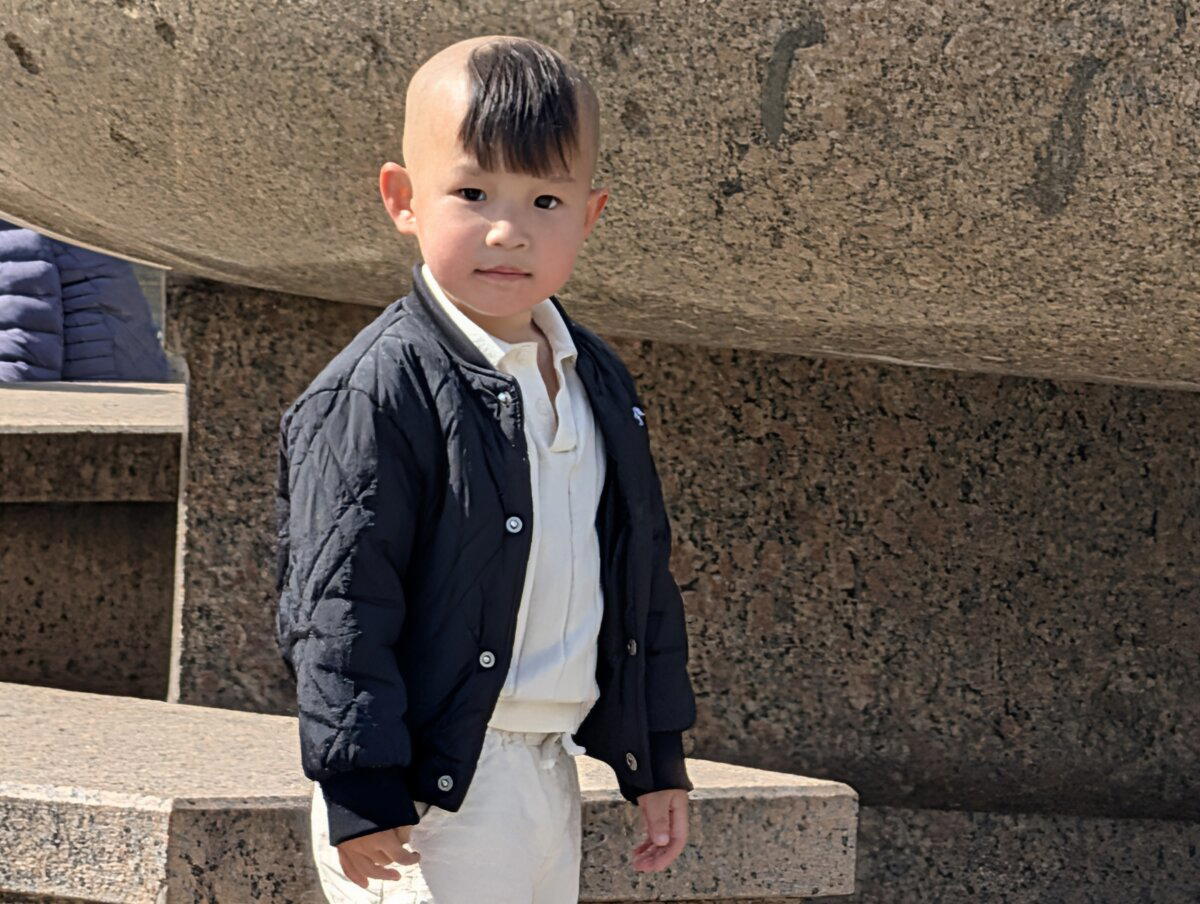 Незнаю зачем сфоткал, он такой прикольный.
