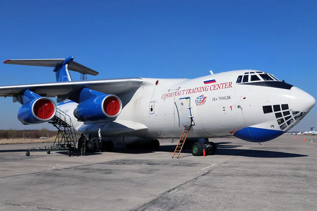 Ил-76МДК.  https://vpk.name/images/i108853.html