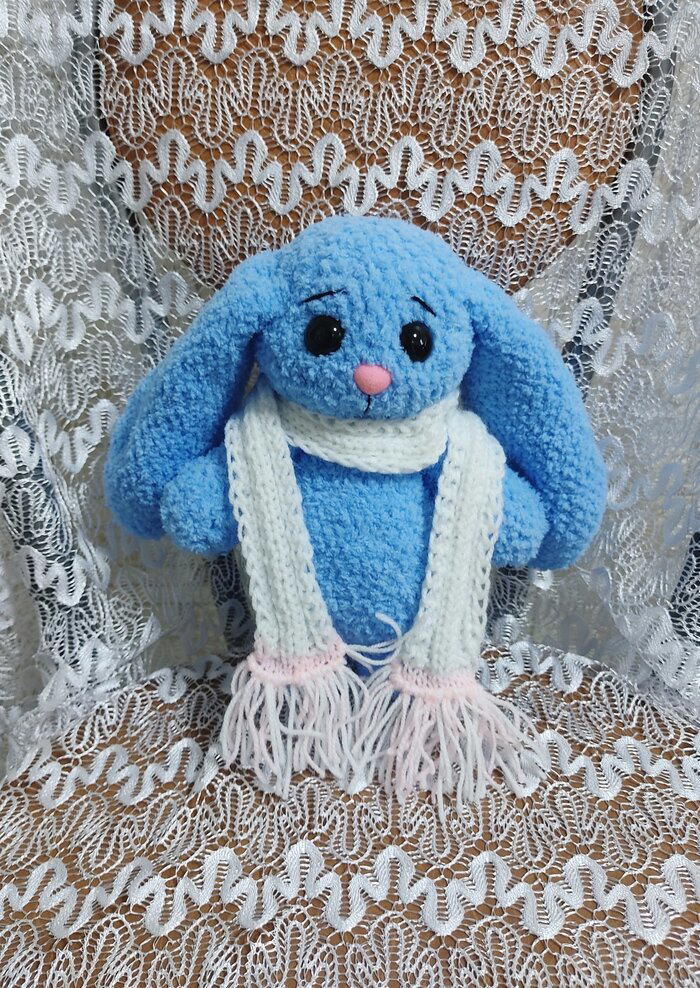 Зайцы новогодние
