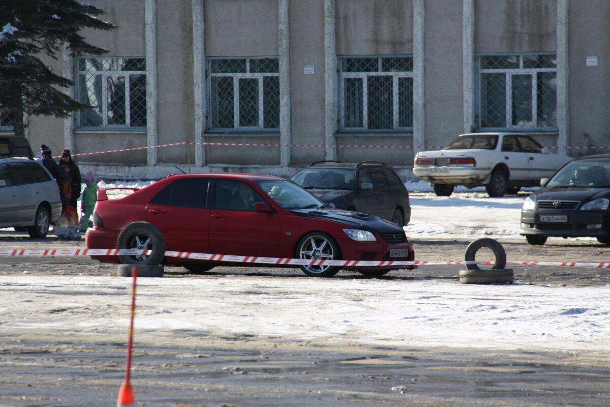 www.drive2.ru/cars/toyota/altezza/altezza/stebasha/
