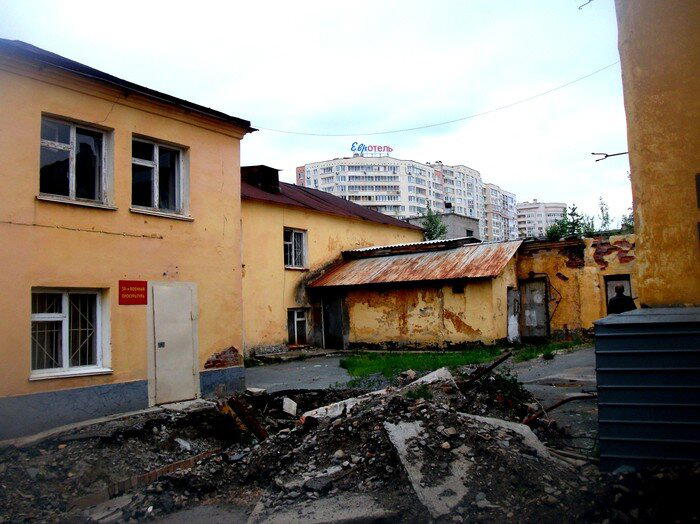 Заброшенная воинская часть в Екатеринбурге. Часть 1