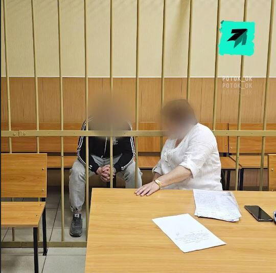 Трое из «Русской общины» похитили экс-соратника, избили и угрожали изнасиловать дубинкой. Подозреваемых отправили в СИЗО