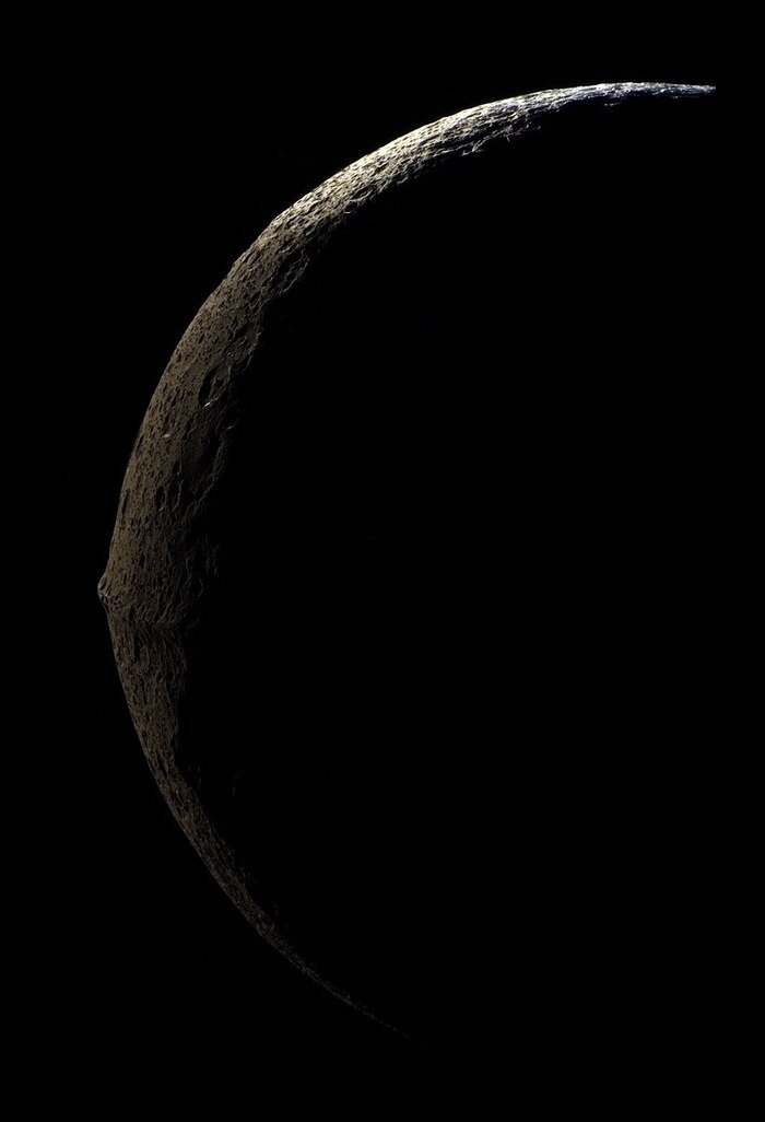 © NASA/JPL/Space Science Institute