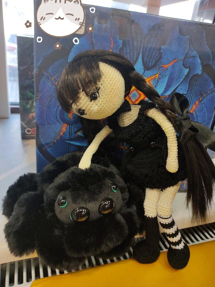 Девочка Уэнздей