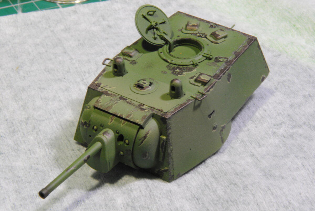 Модель КВ-1 41 года с пушкой Ф-32